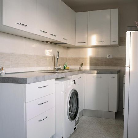 Romantic Apartment Metro A Ponte Lungo Exterior foto