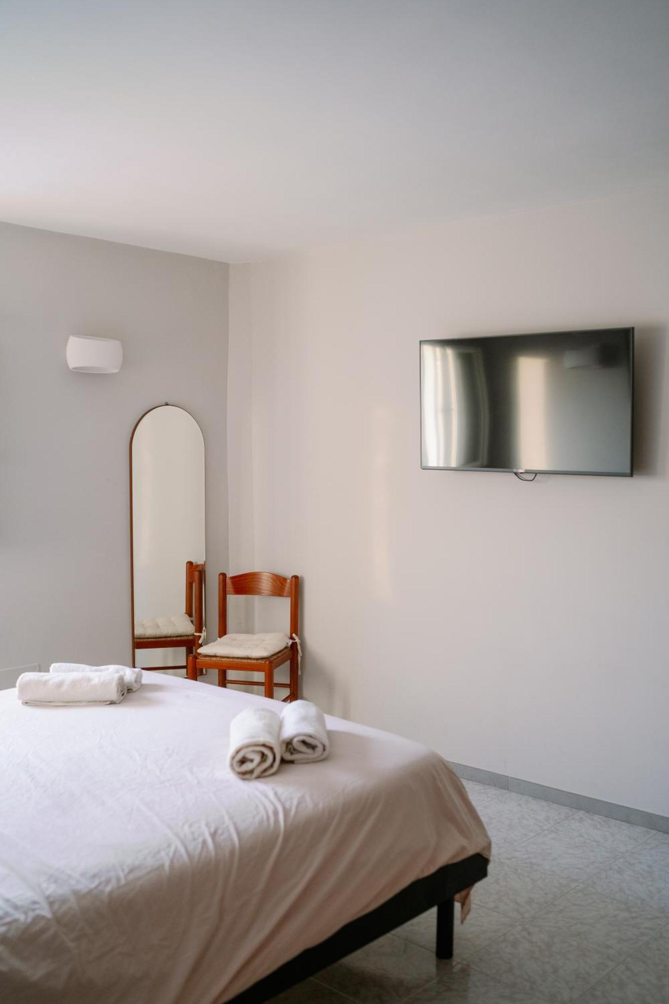 Romantic Apartment Metro A Ponte Lungo Exterior foto
